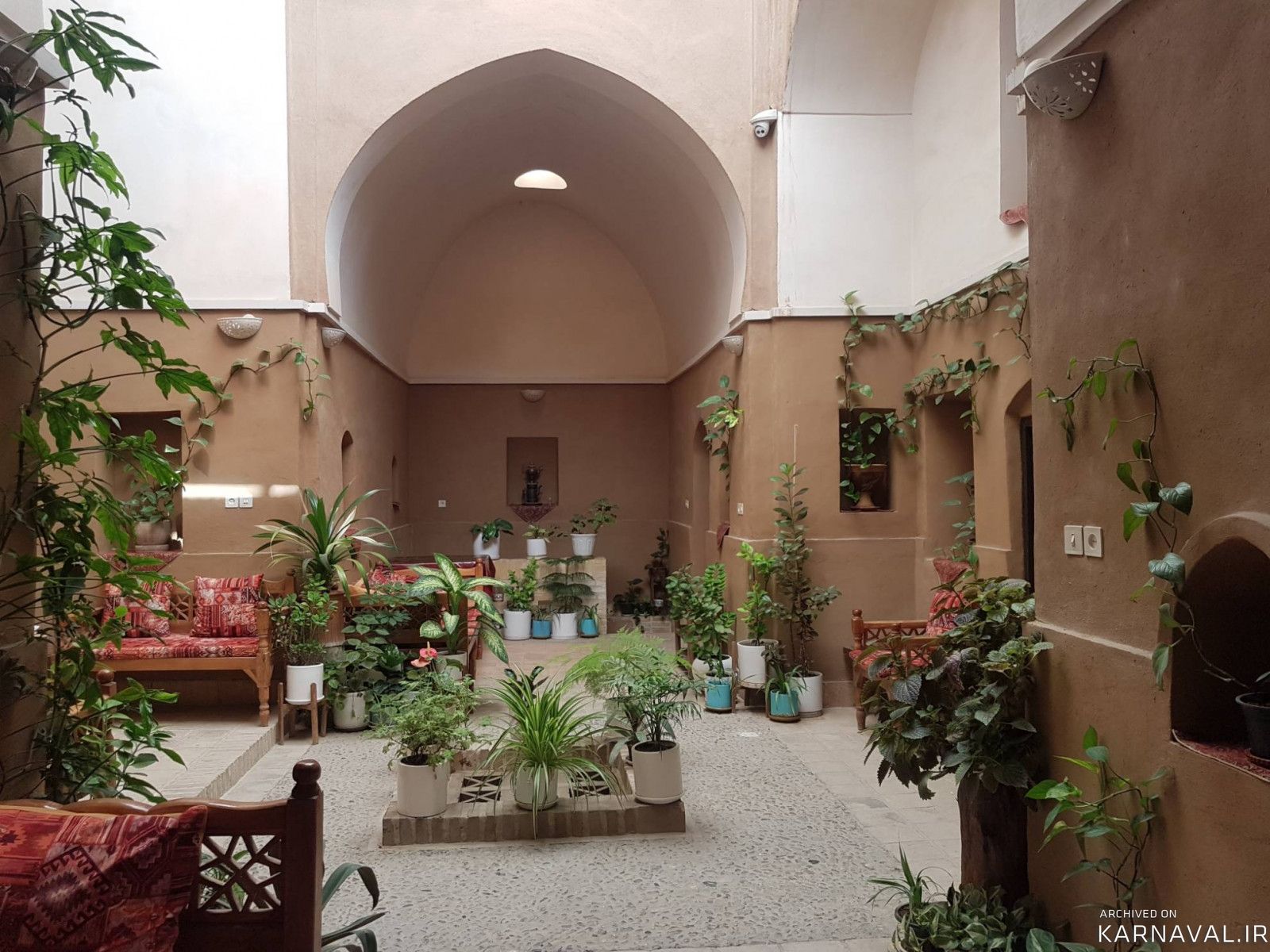 اقامتگاه بومگردی "خانه شهرزاد" اتاق تریپل دو