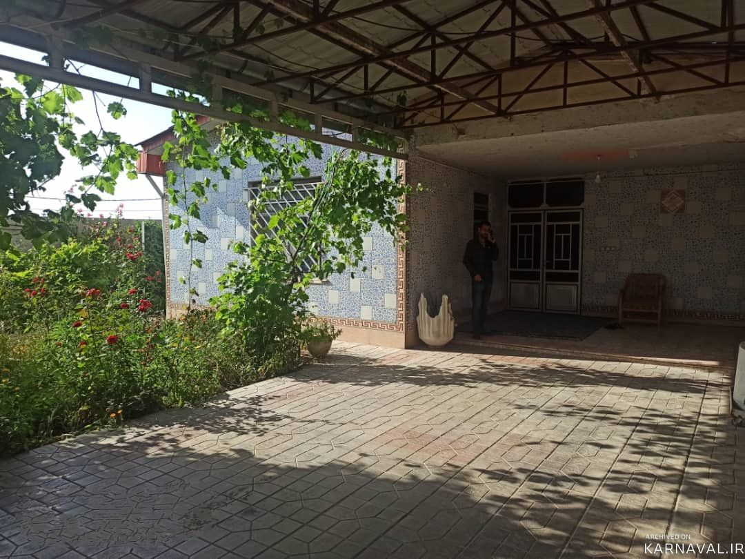 ویلا با حیاطی زیبا