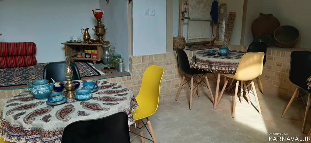 اقامتگاه "عمارت سرهنگ" اتاق رسدبان رو به حیاط