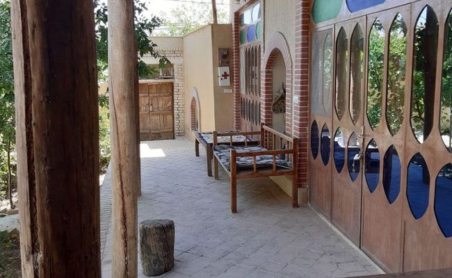 اقامتگاه بومگردی خورزن (واحد تیرچوبی) اقامتگاه بومگردی خورزن (واحد تیرچوبی)