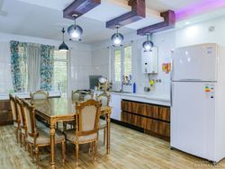 ویلا با استخر آبگرم کودکان و بزرگسالان کردان ویلا با استخر آبگرم کودکان و بزرگسالان کردان