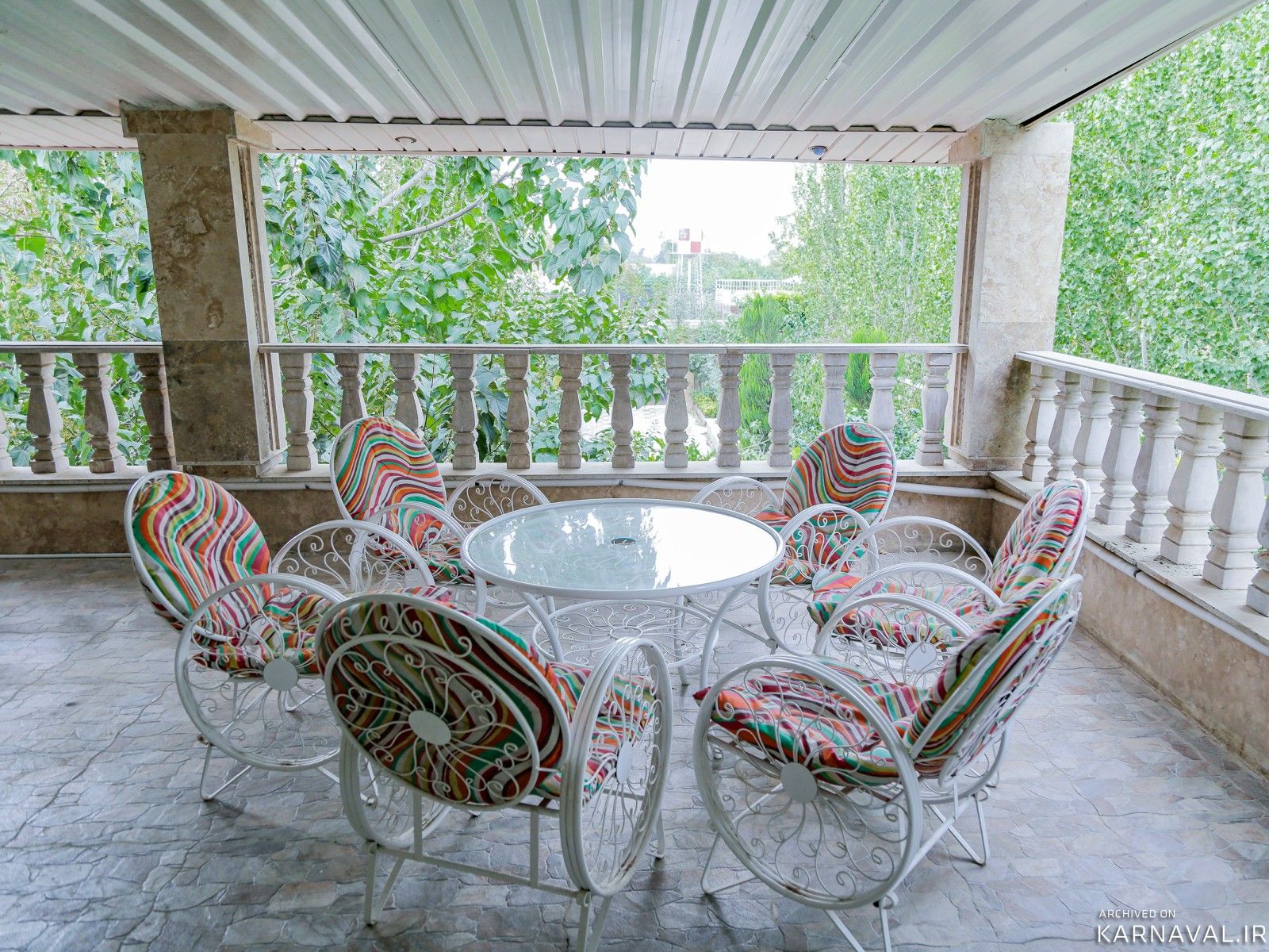 ویلا با استخر آبگرم کودکان و بزرگسالان کردان