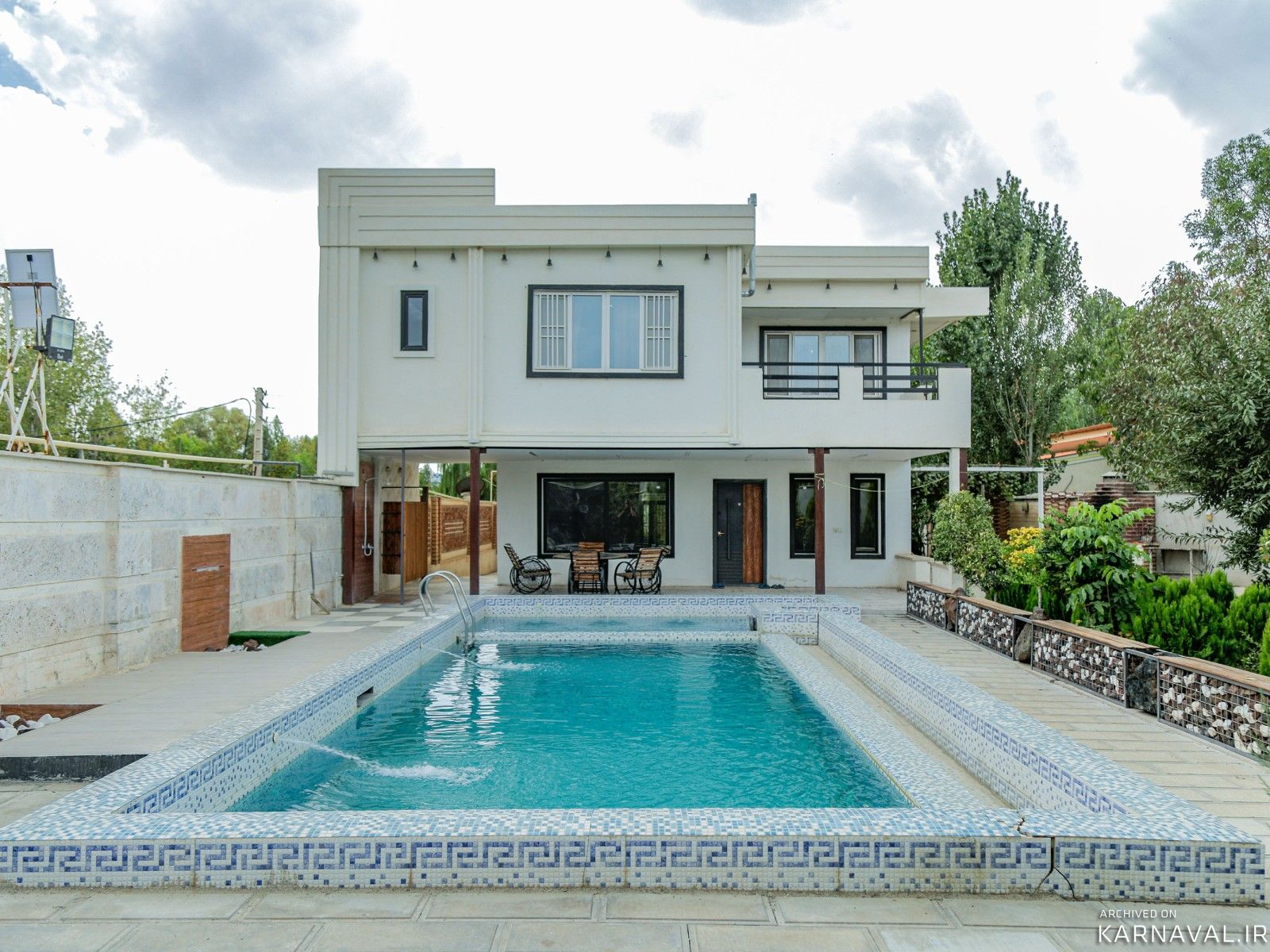 ویلا با استخر آبگرم کودکان و بزرگسالان کردان