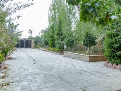 ویلا با استخر آبگرم کودکان و بزرگسالان کردان ویلا با استخر آبگرم کودکان و بزرگسالان کردان