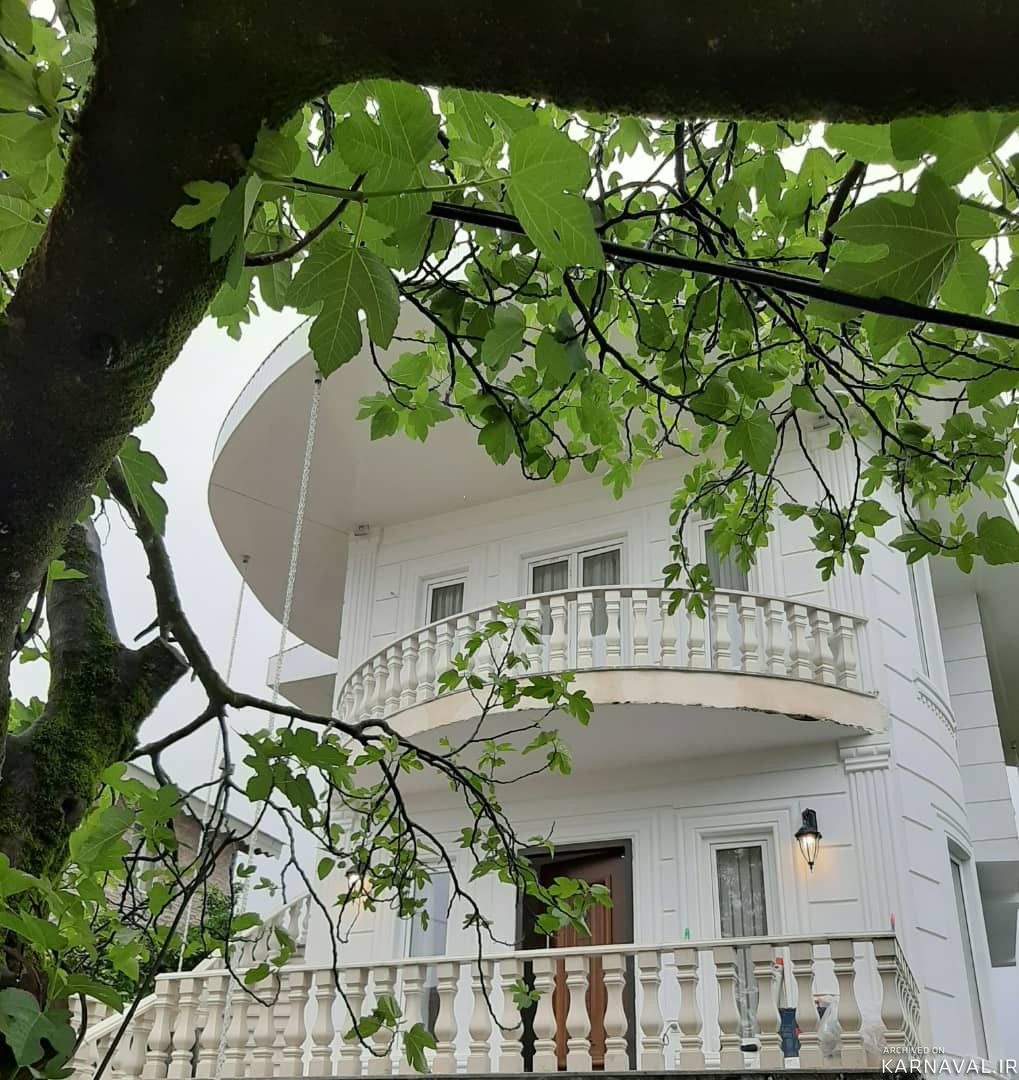 عروس سفید (یک) بکر و جنگلی