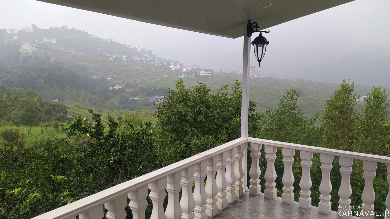 عروس سفید (یک) بکر و جنگلی