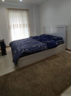 عروس سفید (یک) بکر و جنگلی عروس سفید (یک) بکر و جنگلی