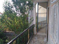 واحد مبله و تمیز، تراس دار، امام رود واحد مبله و تمیز، تراس دار، امام رود