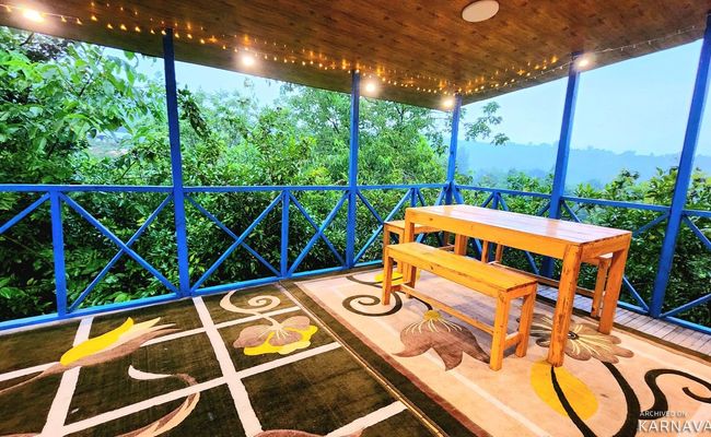 کلبه چوبی سنتی تراس دار ، در دل جنگل کلبه چوبی سنتی تراس دار ، در دل جنگل