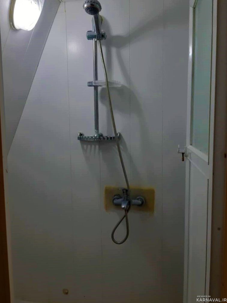 واحد گل لاله، پنت هاوس با چشم انداز کوهستان