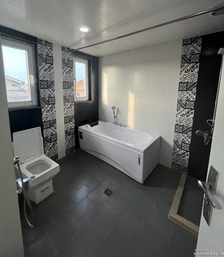 تریبلکس، استخر، جکوزی،روف گاردن وبیلیارد