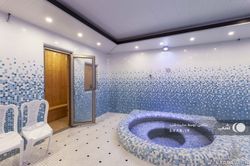 استخر همراه با سونا بخار و خشك و جکوزی، دوبلکس استخر همراه با سونا بخار و خشك و جکوزی، دوبلکس