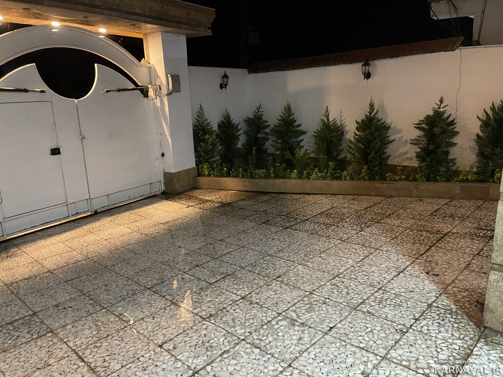 استخر همراه با سونا بخار و خشك و جکوزی، دوبلکس