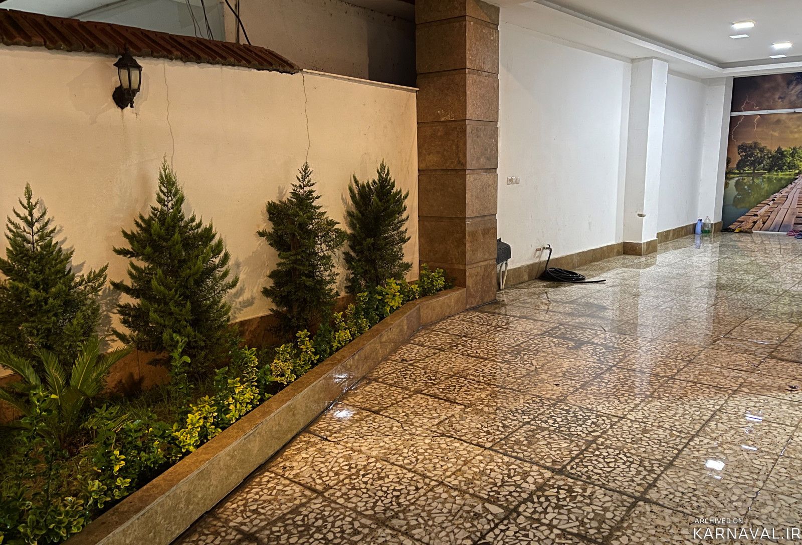 استخر همراه با سونا بخار و خشك و جکوزی، دوبلکس