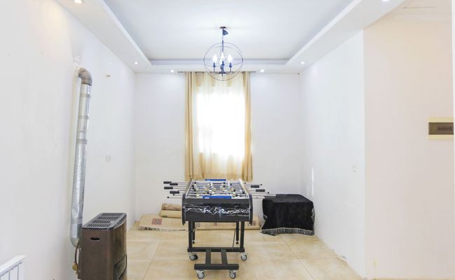 استخر روباز آبسرد، آتشگاه، فوتبال دستی، رقص نور استخر روباز آبسرد، آتشگاه، فوتبال دستی، رقص نور