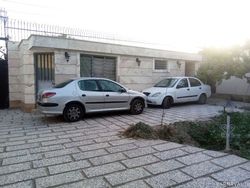 باغ ویلا با استخر، آتشکده و سنتی نشین باغ ویلا با استخر، آتشکده و سنتی نشین