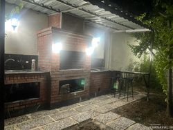 باغ ویلا با استخر، آتشکده و سنتی نشین باغ ویلا با استخر، آتشکده و سنتی نشین