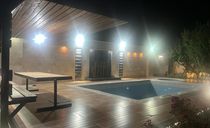 باغ ویلا با استخر، آتشکده و سنتی نشین باغ ویلا با استخر، آتشکده و سنتی نشین