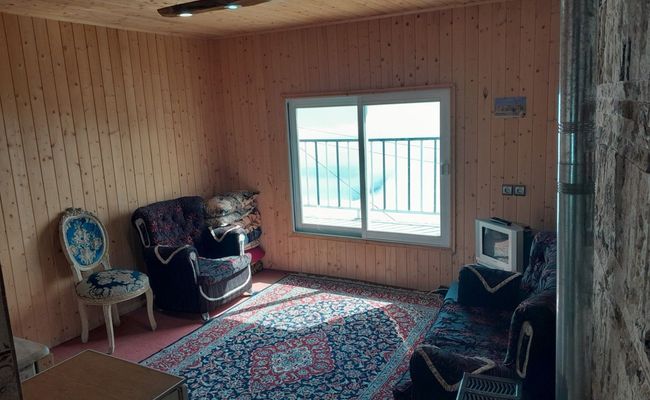 سوییت نقلی همراه با تراس در فیلبند سوییت نقلی همراه با تراس در فیلبند