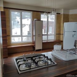 دوبلکس با ویو عالی، آوا 3 دوبلکس با ویو عالی، آوا 3