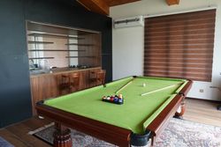 واحد لوکس،استخردار میز بیلیارد وتمام امکانات رفاهی واحد لوکس،استخردار میز بیلیارد وتمام امکانات رفاهی