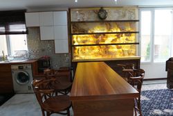 واحد لوکس،استخردار میز بیلیارد وتمام امکانات رفاهی واحد لوکس،استخردار میز بیلیارد وتمام امکانات رفاهی