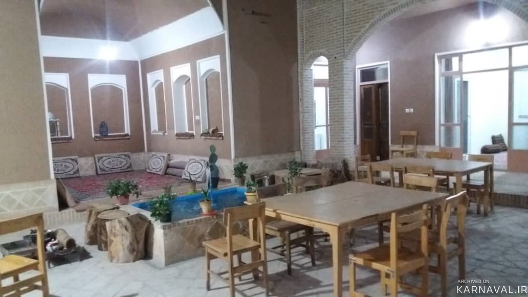 عمارت سنتی شاباز ورزنه (اتاق 6 یا 7) عمارت سنتی شاباز ورزنه (اتاق 6 یا 7)