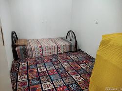 طبقه همکف با منظره کوه و جنگل و اقیانوسی از ابر طبقه همکف با منظره کوه و جنگل و اقیانوسی از ابر