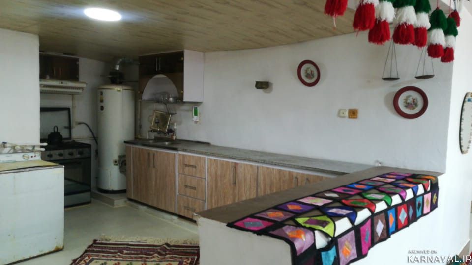 واحد سنتی چکاوک در شهر ونک 