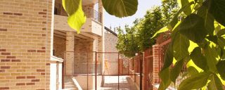 ویلای سنتی چهل ایوان زاینده رود همسطح ویلای سنتی چهل ایوان زاینده رود همسطح