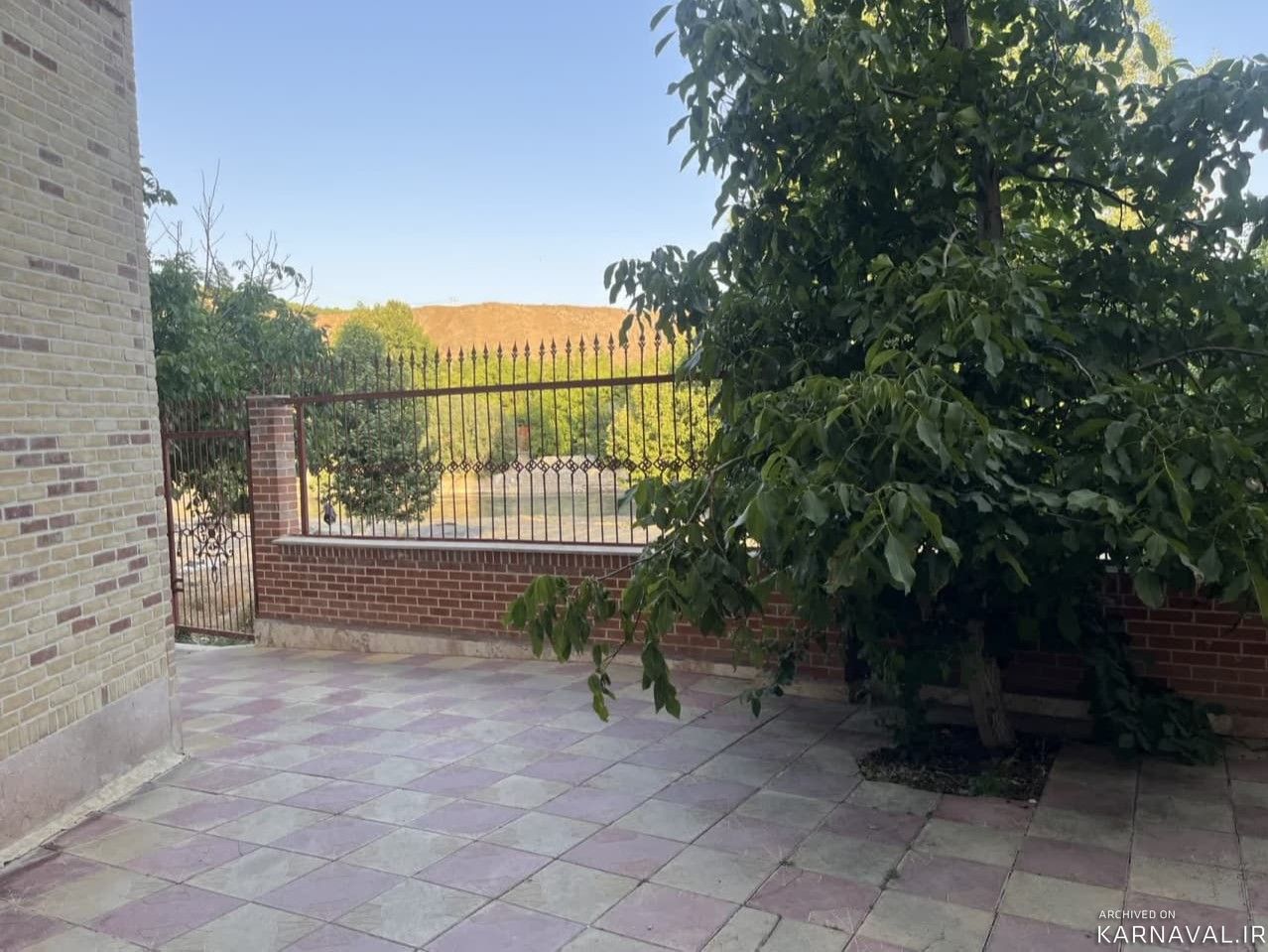 ویلای سنتی چهل ایوان زاینده رود همسطح
