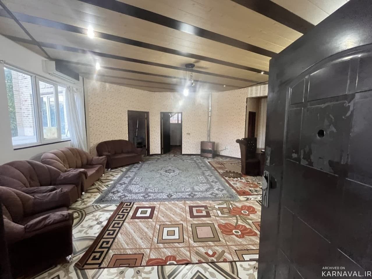 ویلای سنتی چهل ایوان زاینده رود همسطح