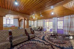 باغ ویلای دو خوابه دنج در باغبهادران باغ ویلای دو خوابه دنج در باغبهادران