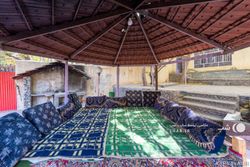 باغ ویلای دو خوابه دنج در باغبهادران باغ ویلای دو خوابه دنج در باغبهادران