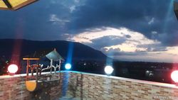 واحد مبله با حیاط خلوت آلاچیقدار و باربیکیو واحد مبله با حیاط خلوت آلاچیقدار و باربیکیو