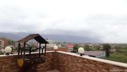 واحد مبله با حیاط خلوت آلاچیقدار و باربیکیو واحد مبله با حیاط خلوت آلاچیقدار و باربیکیو