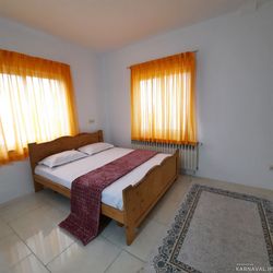 ویلا جنگلی ۳خوابه با منظره زیبای کوه و جنگل ویلا جنگلی ۳خوابه با منظره زیبای کوه و جنگل