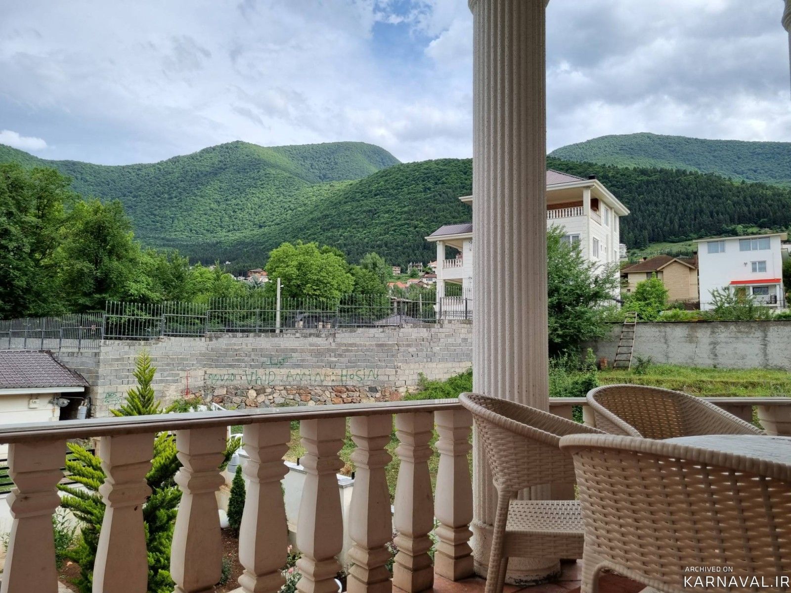 ویلا جنگلی ۳خوابه با منظره زیبای کوه و جنگل