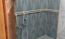 دربست، ویو عالی مشرف به دریاچه، سفارش غذا و غیره دربست، ویو عالی مشرف به دریاچه، سفارش غذا و غیره