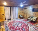 کلبه جنگلی نگار با ویو عالی کوه و جنگل کلبه جنگلی نگار با ویو عالی کوه و جنگل