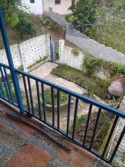 واحد دوبلکس و مبله با تراس ویو عالی واحد دوبلکس و مبله با تراس ویو عالی