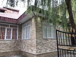 ویلا نوساز دوخوابه دربست با فوتبال دستی ویلا نوساز دوخوابه دربست با فوتبال دستی