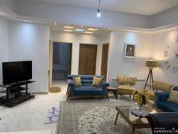 واحد نوساز و مدرن با تراس و ویو عالی و فوتبال دستی واحد نوساز و مدرن با تراس و ویو عالی و فوتبال دستی