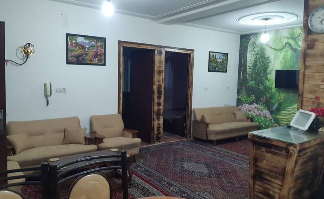 دو خوابه اقتصادی و مرتب با حیاط دربست دو خوابه اقتصادی و مرتب با حیاط دربست