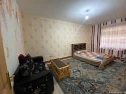 استخرآبگرم سرپوشیده وجکوزی،آلاچیق و آتشکده در حیاط استخرآبگرم سرپوشیده وجکوزی،آلاچیق و آتشکده در حیاط