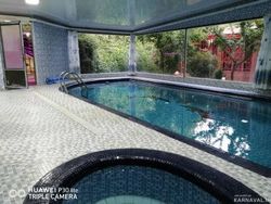 ویلا لوکس استخر ابگرم باغبهادران ویلا لوکس استخر ابگرم باغبهادران