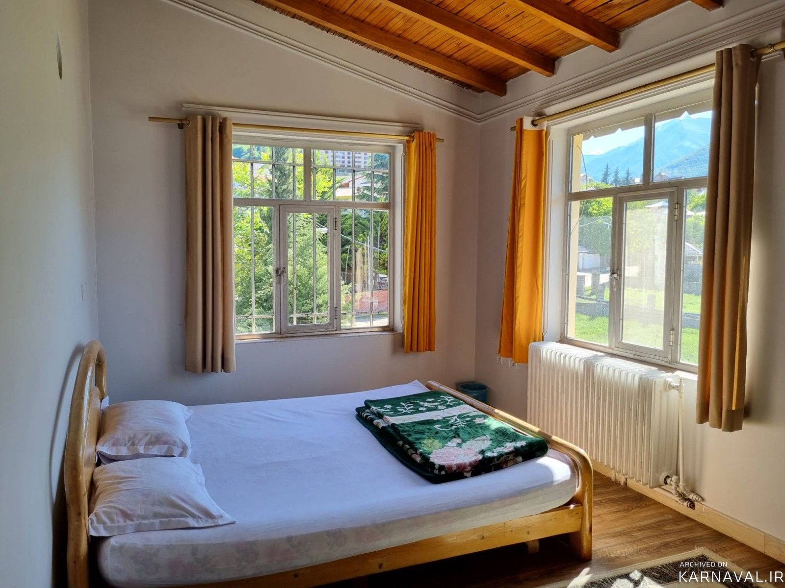 ویلای جنگلی شومینه دار با منظره زیبا