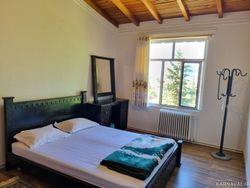 ویلای جنگلی شومینه دار با منظره زیبا ویلای جنگلی شومینه دار با منظره زیبا