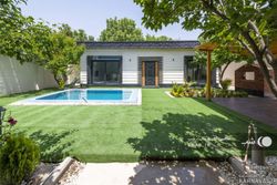 باغ ویلای مدرن آب گرم باغ ویلای مدرن آب گرم