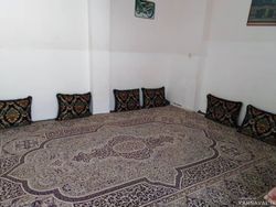 واحد دربست تمیز ودارای حیاط و پارکینگ مسقف واحد دربست تمیز ودارای حیاط و پارکینگ مسقف